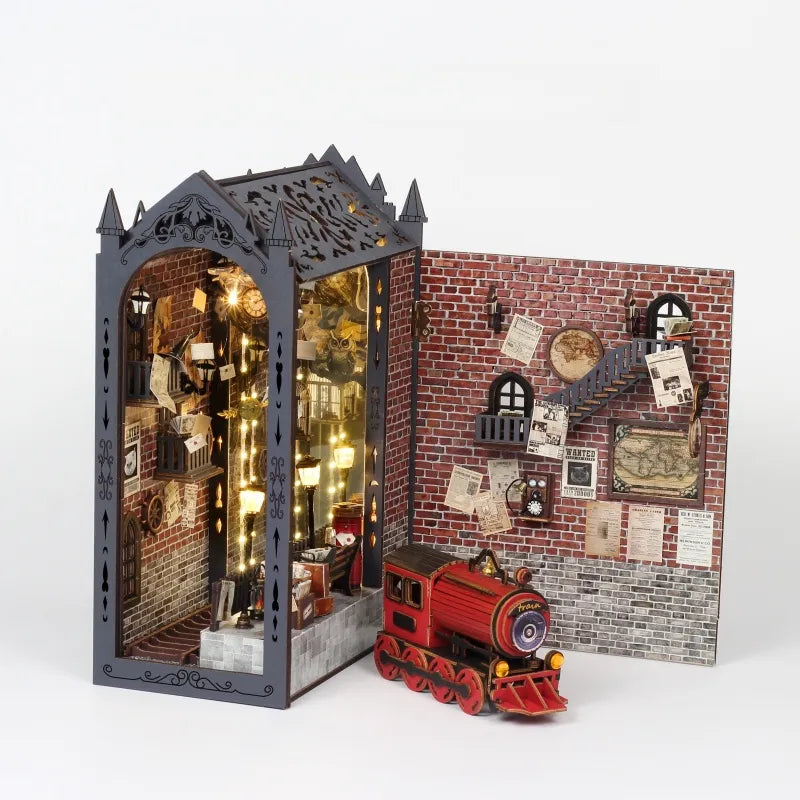 Book Nook - Plataforma de Tren Fantasía