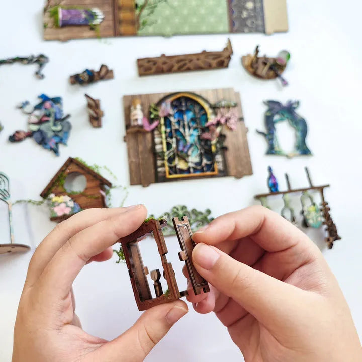 Green Fairyland book nook kit – detail view 8