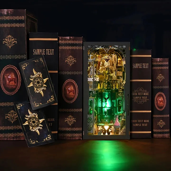 Kit de Book Nook de la Sociedad de Adivinación del Tarot