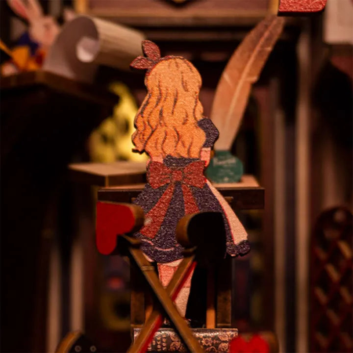 Kit de Book Nook «El libro de evidencias de Alice»