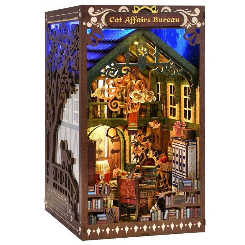 Kit de Book Nook «Oficina de Asuntos Felinos»
