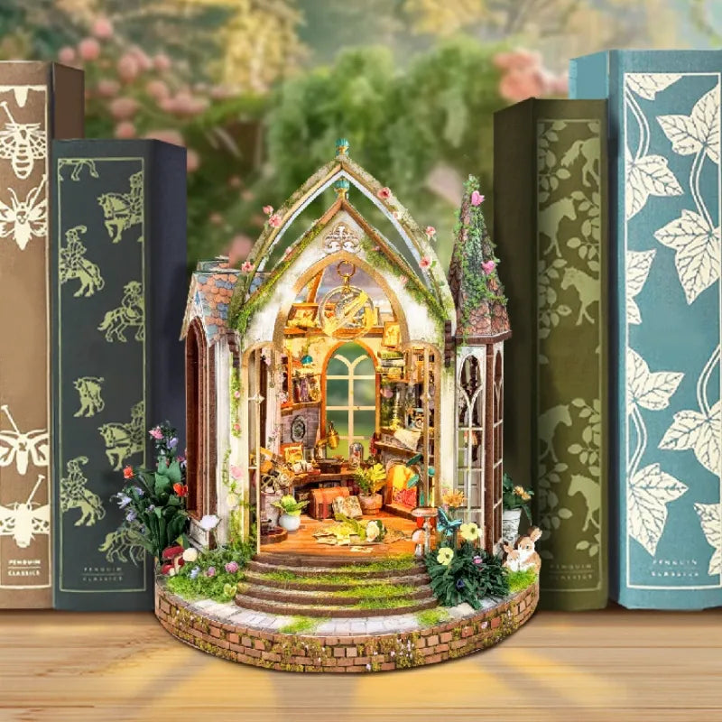 Kit de Book Nook de Estudio Floral de Dreamland