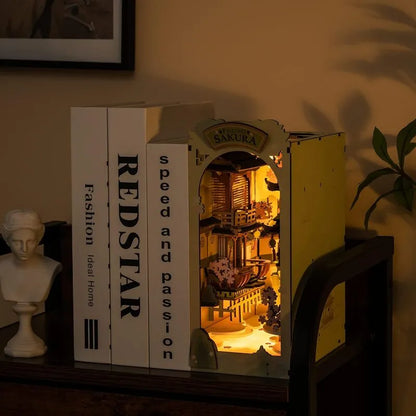 Book Nook - Sakura Caída | TGB05