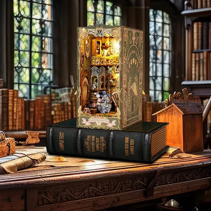 Kit de Book Nook de Bosque Encantado Verde