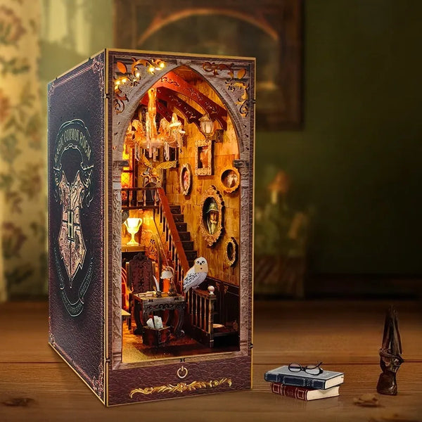 Wizard School Alley book nook kit – DIY magic lane