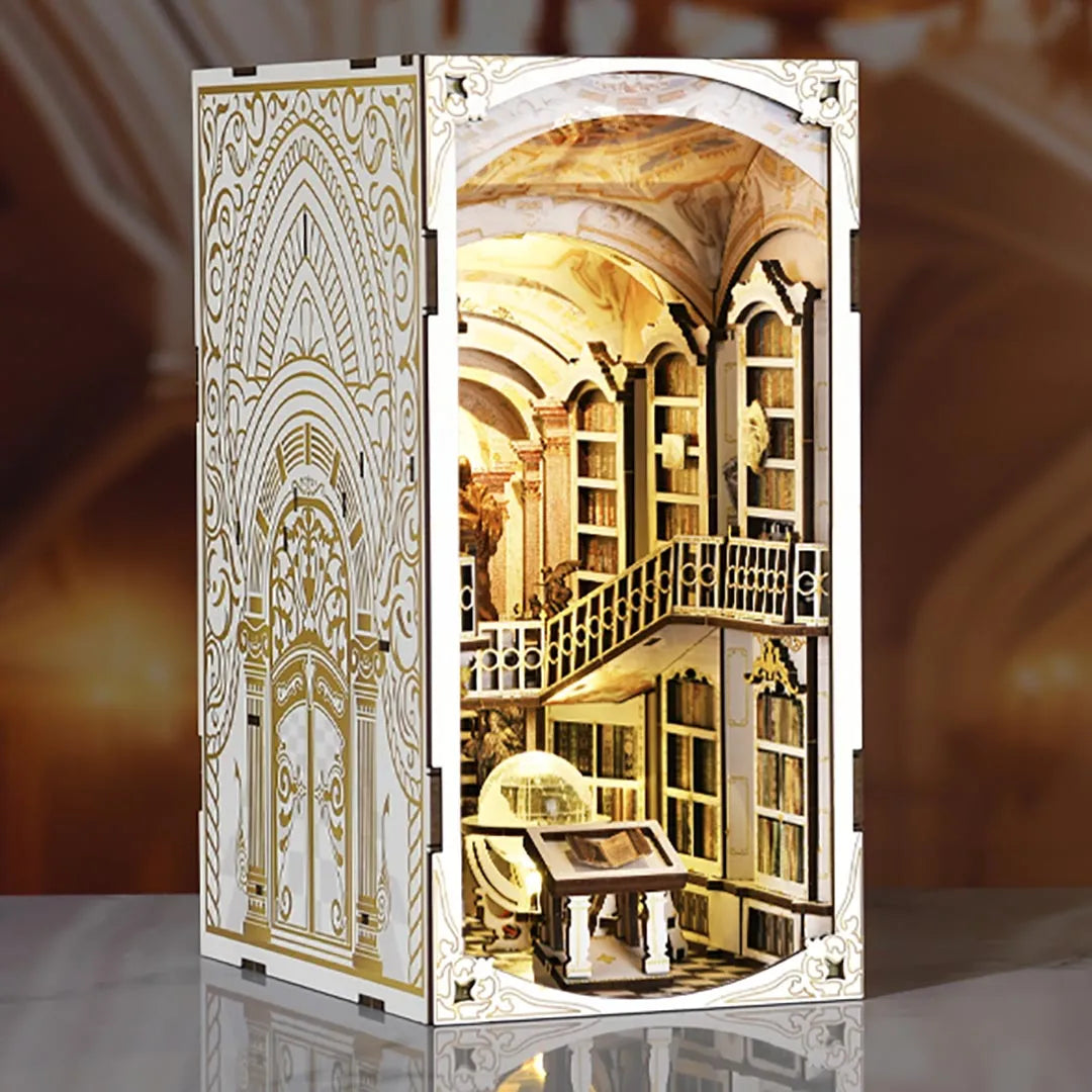Kit de Book Nook «Biblioteca de los Dioses»