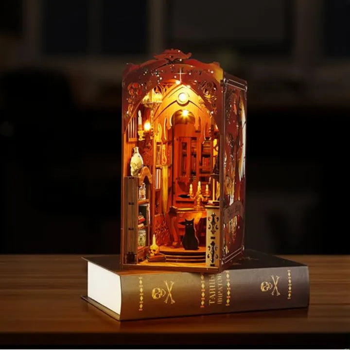 Book Nooks - Biblioteca Mágica