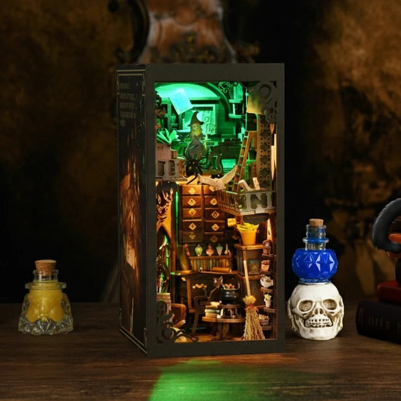 DIY Book Nook - Casa Mágica del Maestro