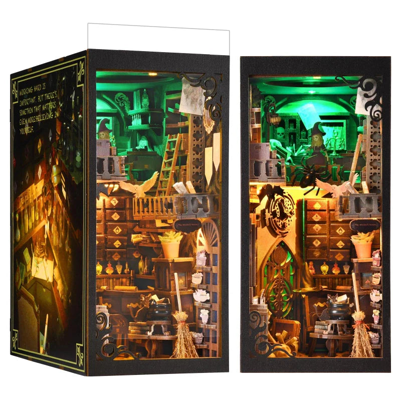 Kit de Book Nook Casa Mágica del Maestro
