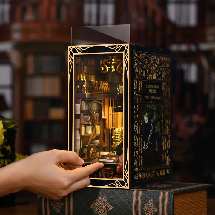 Kit de Book Nook «Pianista con ruiseñor»