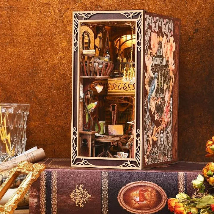 Kit de Book Nook «El día del pintor al anochecer»
