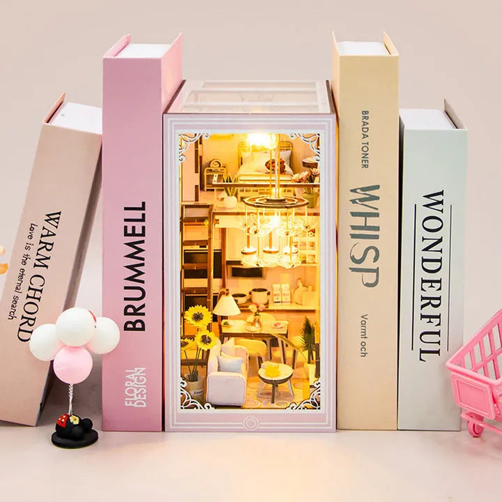 Kit de Book Nook Loft Rosa