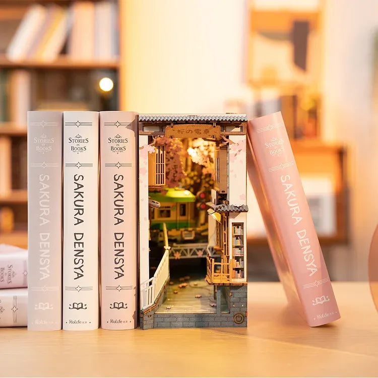 Kit de Book Nook Sakura Densya