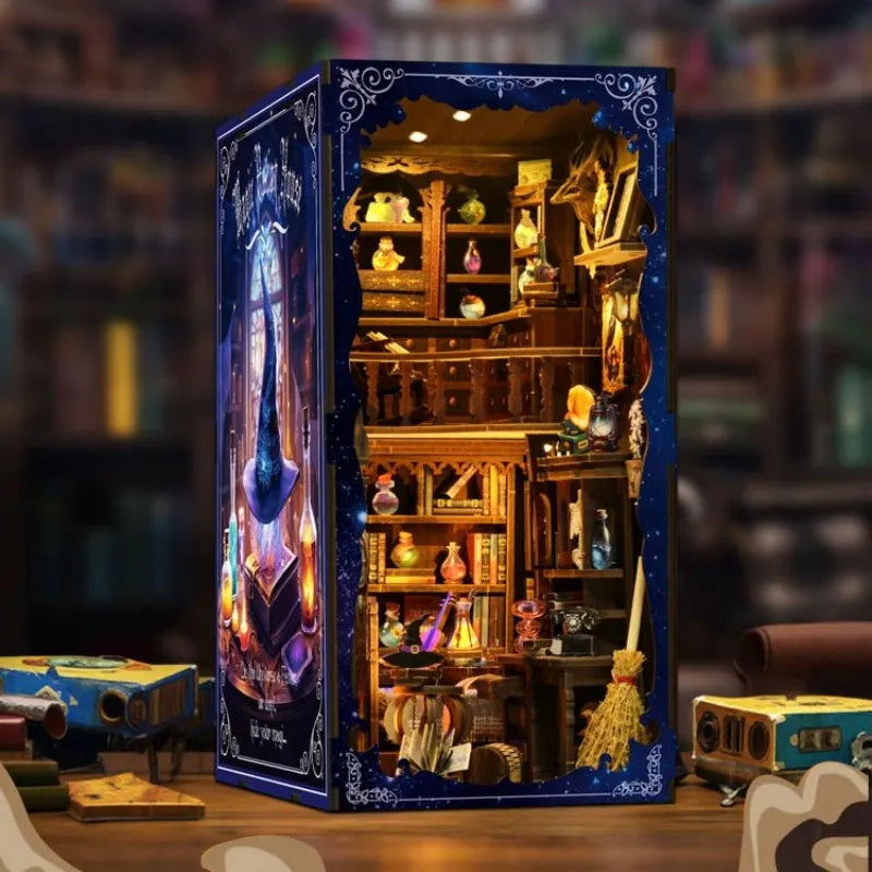 Kit de Book Nook «El estudio mágico»