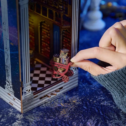 Book Nook - El Pergamino Secreto de la Galaxia