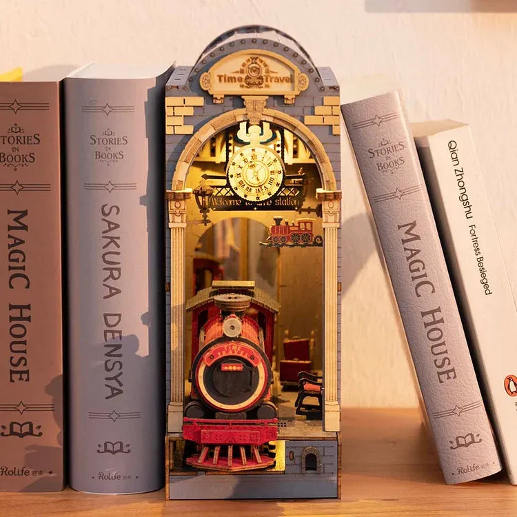 Kit de Book Nook de Viajes en el Tiempo