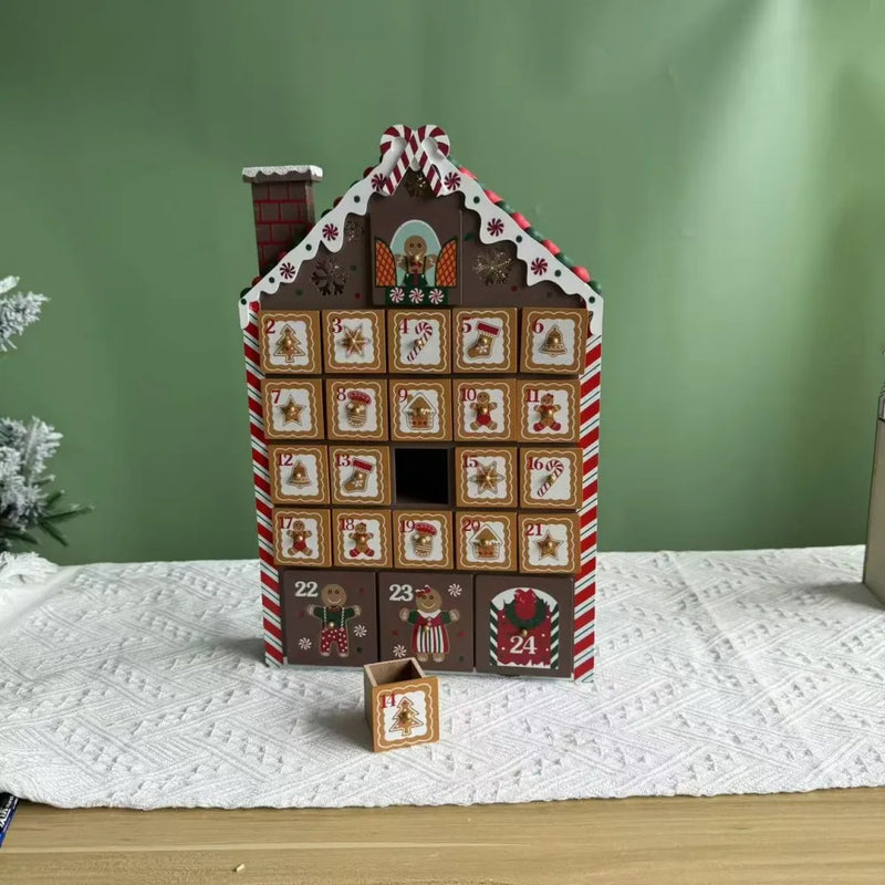 Calendario de Adviento de madera en forma de casita de jengibre