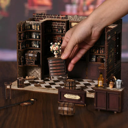 Kit de Casa en Miniatura - Book Nook Corner Tavern