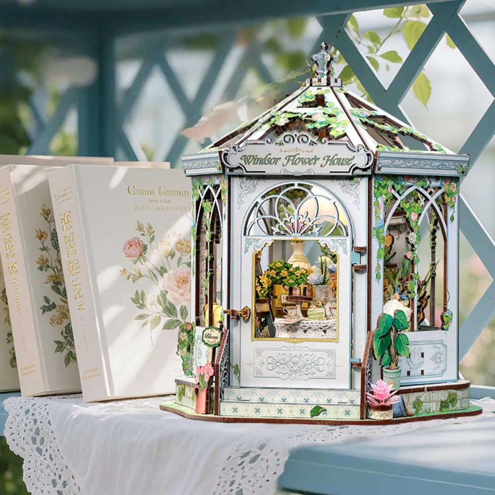 Kit de Casa en Miniatura - Book Nook Windsor Flower House